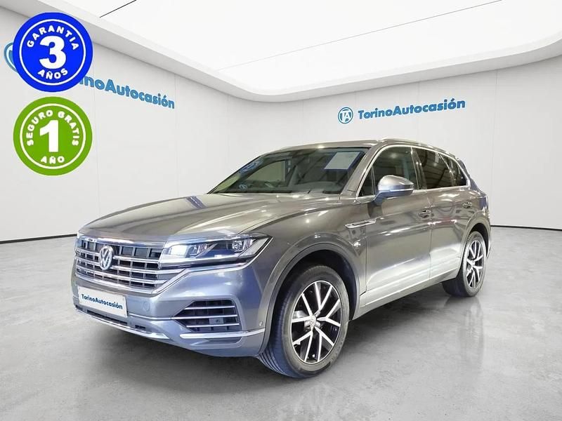 Usado VW Touareg Pure 231 CV (169 kW) 2019 Gris SUV