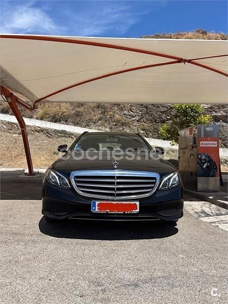 Usado Mercedes E300 306 CV (225 kW) 2019 Negro Familiar