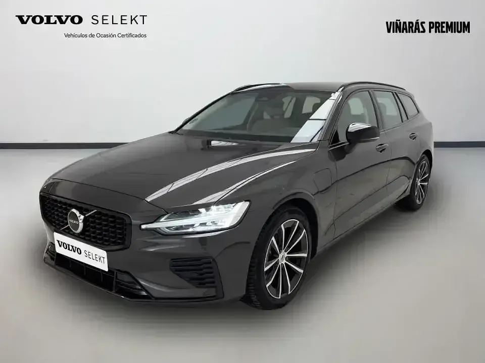 Usado Volvo V60 Plus 350 CV (257 kW) 2025 Familiar