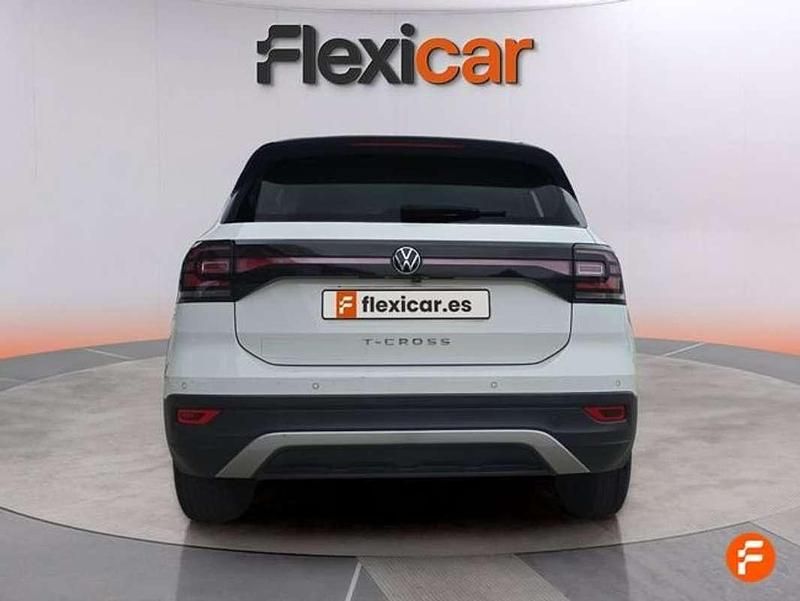 Usado VW T-Cross Advance 110 CV (80 kW) 2021 Blanco SUV