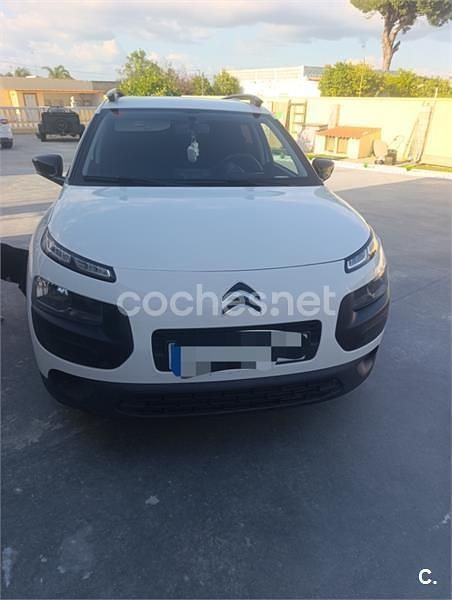 Usado Citroën C4 Feel 82 CV (60 kW) 2017 Blanco Berlina