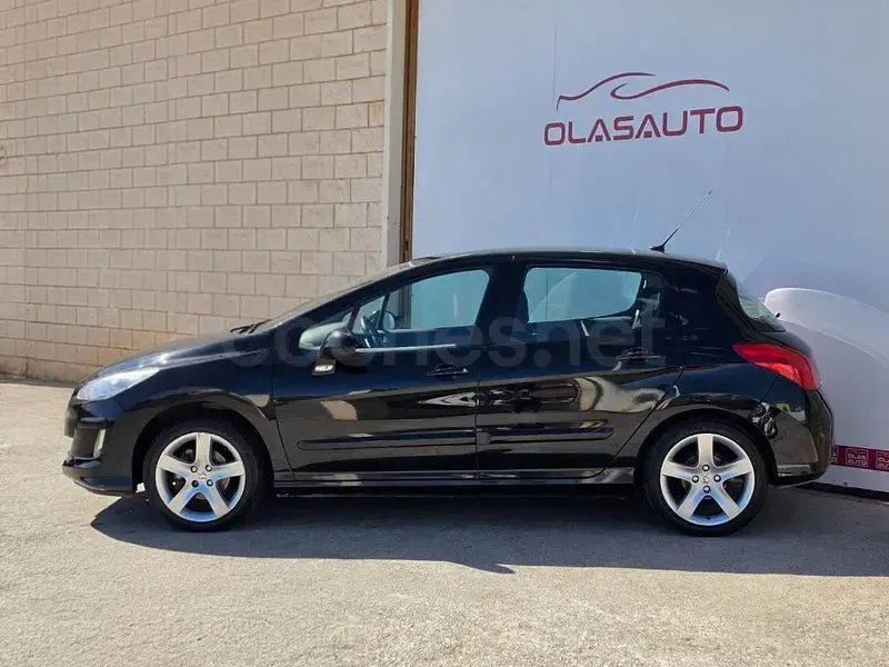 Usado Peugeot 308 Premium 120 CV (88 kW) 2009 Negro Utilitario