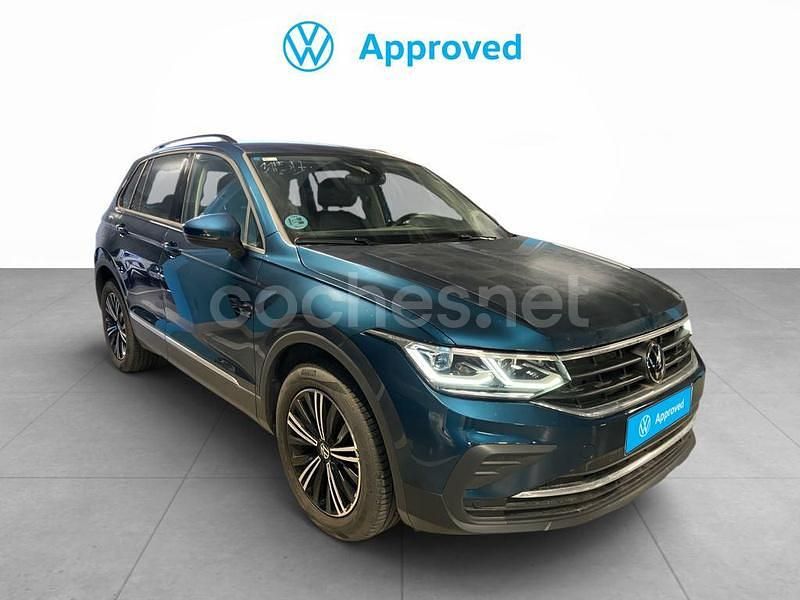 Azul Usado 2024 VW Tiguan Life SUV | 34.590 € (Precio justo) - Imagen 1/4