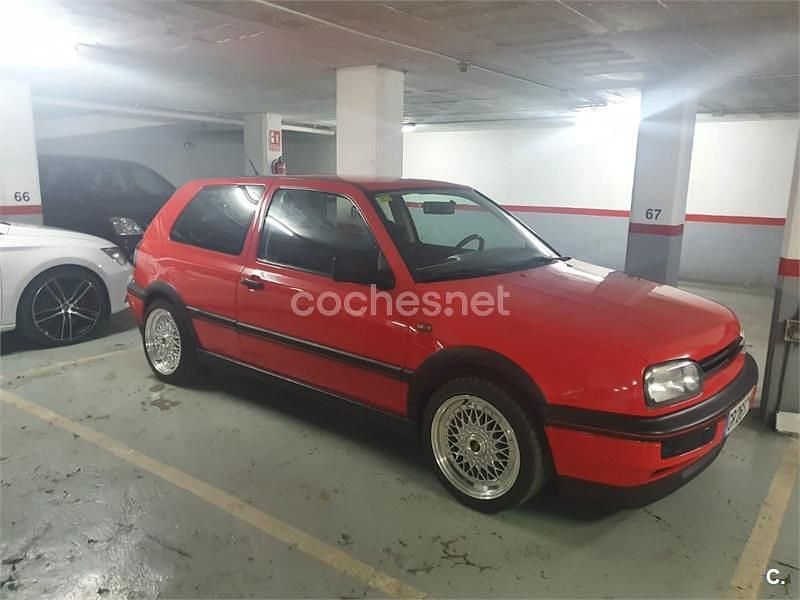 Usado VW Golf III Edition 115 CV (84 kW) 1996 Rojo Berlina