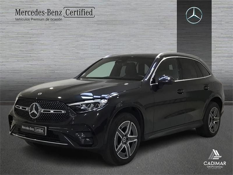 Usado Mercedes GLC300e AMG line 333 CV (244 kW) 2023 Gris / plata SUV