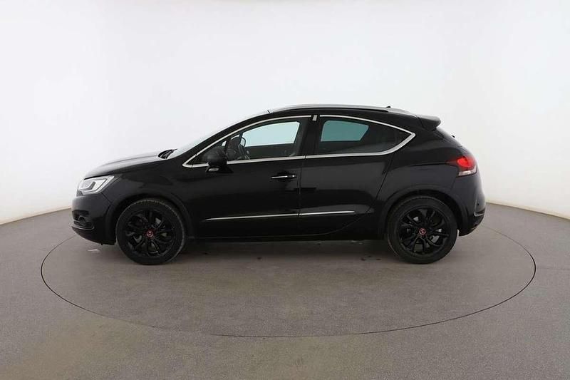 Usado DS Automobiles DS4 Sport Chic 167 CV (122 kW) 2016 Negro Berlina