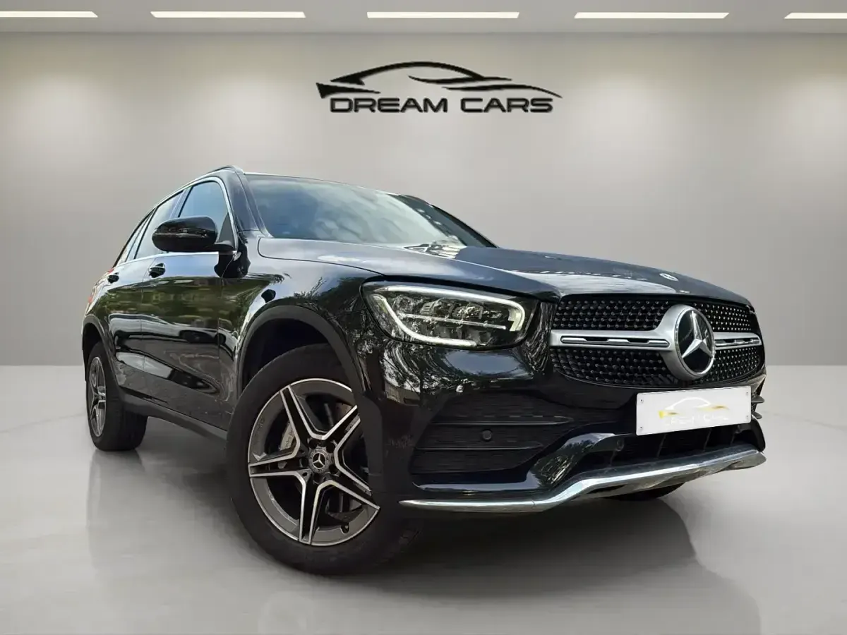 Usado Mercedes GLC300 306 CV (225 kW) 2022 Negro SUV