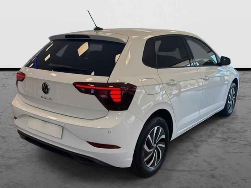 Usado VW Polo 95 CV (69 kW) 2025 Blanco puro Utilitario