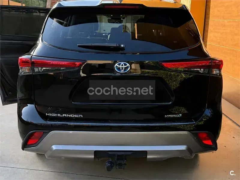 Usado Toyota Highlander Advance 246 CV (180 kW) 2023 Negro SUV