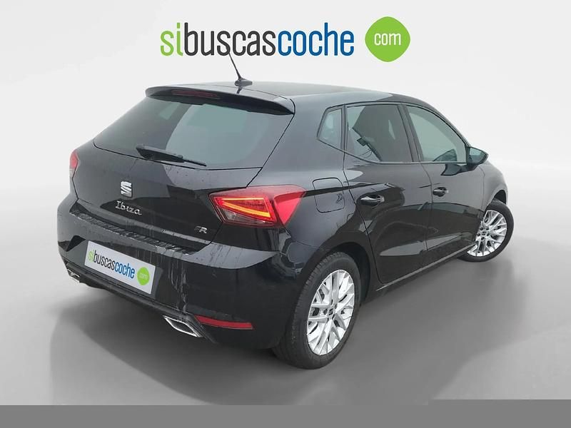 Usado Seat Ibiza FR 115 CV (84 kW) 2024 Negro Utilitario
