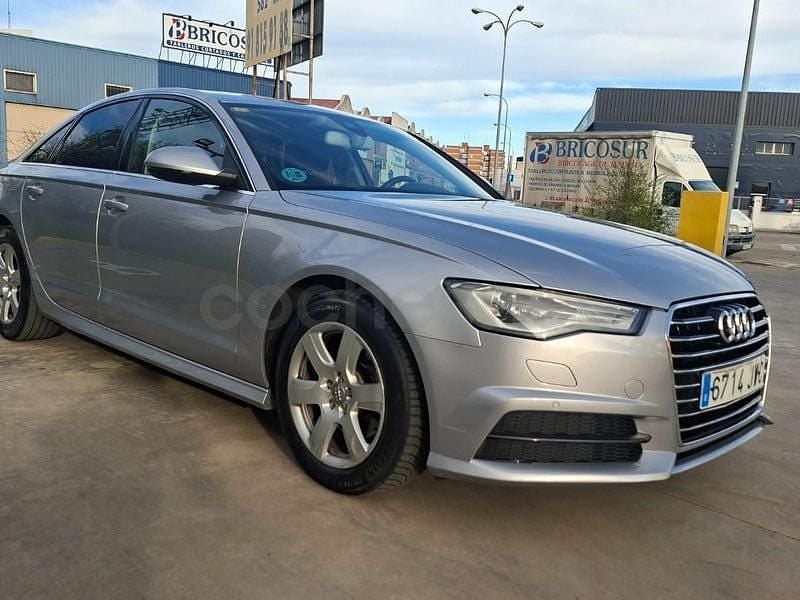 Usado Audi A6 190 CV (139 kW) 2017 Gris / plata Berlina
