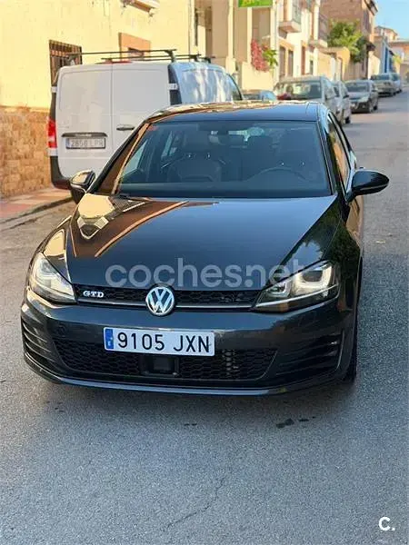 Usado VW Golf VII GTD 184 CV (135 kW) 2017 Gris / plata Familiar