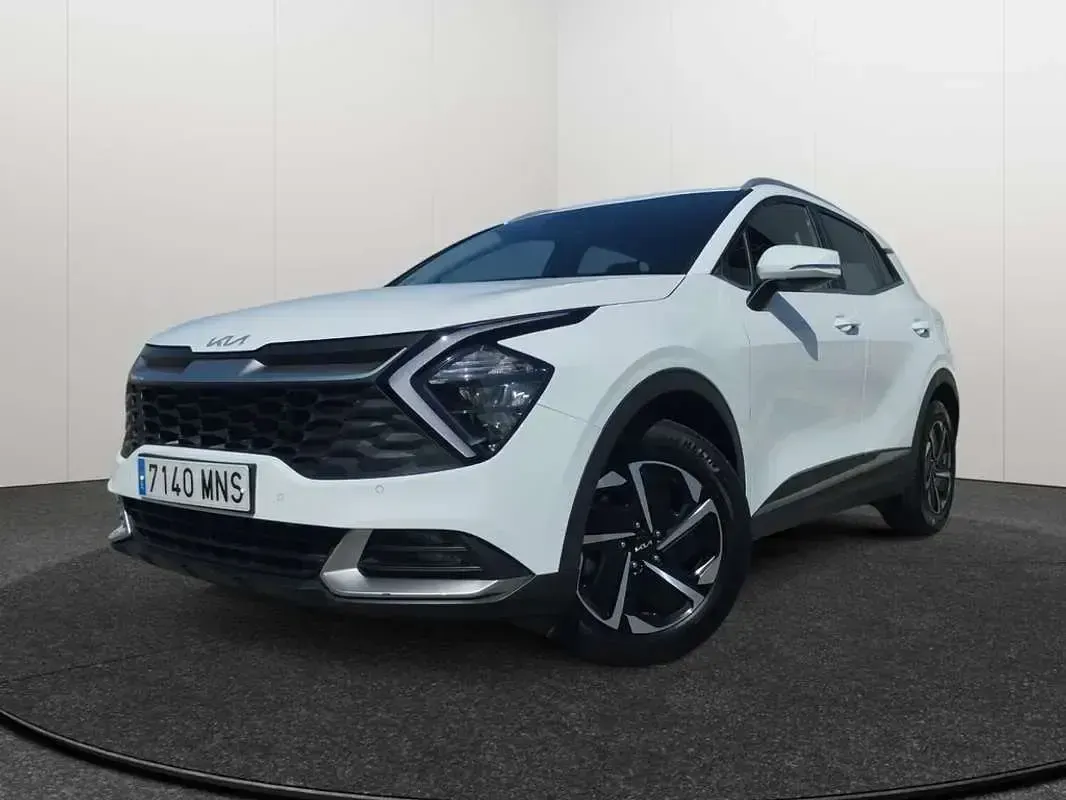 Usado Kia Sportage 136 CV (100 kW) 2024 Blanco SUV