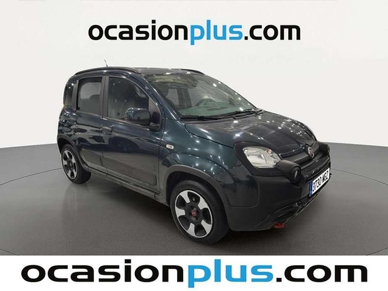 Usado Fiat Panda Cross Cross 69 CV (50 kW) 2023 Verde Utilitario