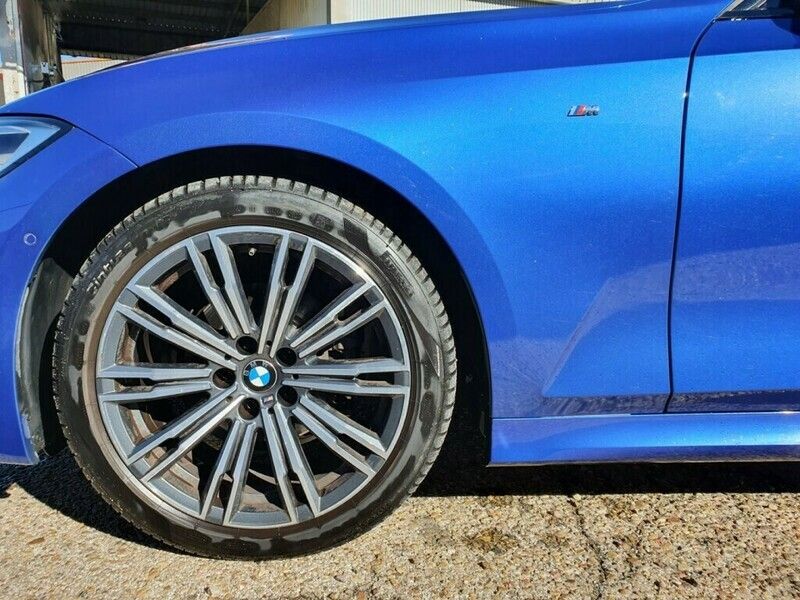 Usado BMW 318 149 CV (109 kW) 2021 Azul Berlina