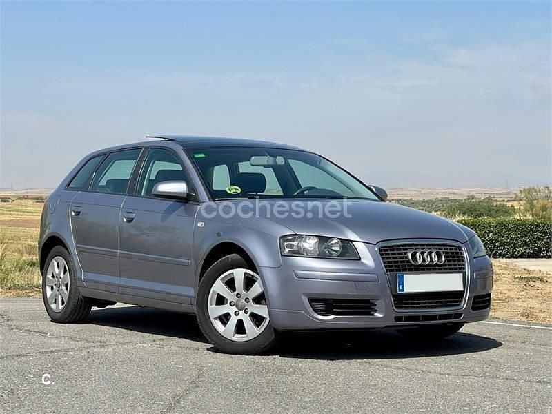 Gris / plata Usado 2007 Audi A3 Sportback Berlina | 7990 € (Precio justo) - Imagen 1/4