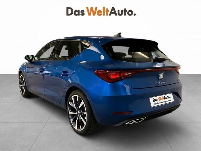 Azul Usado 2025 Seat Leon FR | 25.900 € (Precio justo) - Imagen 1/4
