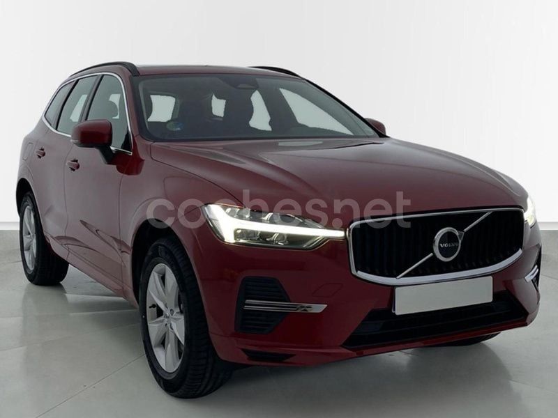 Rojo Usado 2023 Volvo XC60 Core SUV | 42.900 € (Precio justo) - Imagen 1/4
