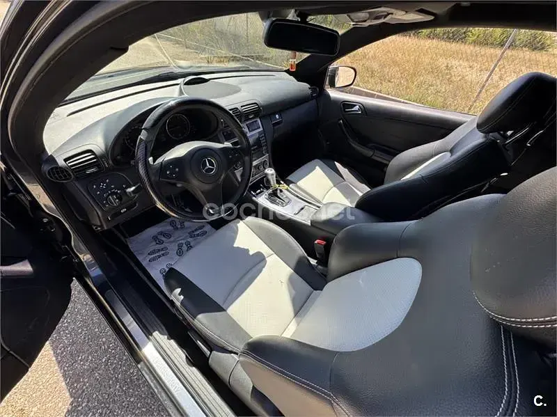 Usado Mercedes CLC200 122 CV (89 kW) 2009 Negro Coupe
