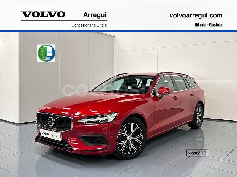 Rojo Usado 2025 Volvo V60 Core Familiar | 36.990 € (Buen precio) - Imagen 1/4