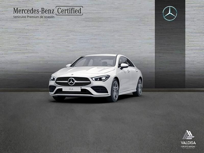 Usado Mercedes CLA180 AMG line 136 CV (100 kW) 2023 Blanco Berlina