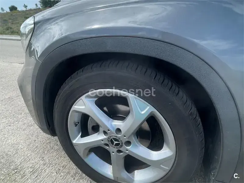 Usado Mercedes GLA220 177 CV (130 kW) 2018 Gris / plata SUV