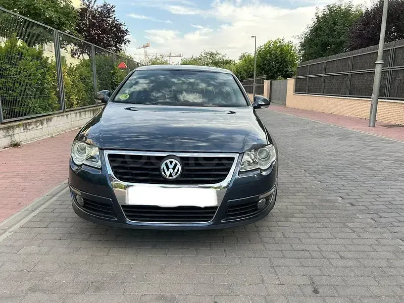 Usado VW Passat Advance 140 CV (102 kW) 2008 Azul Berlina
