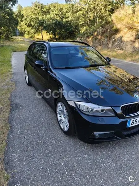 Usado BMW 320 177 CV (130 kW) 2010 Negro Familiar