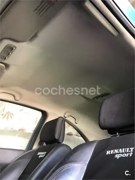 Usado Renault Mégane 225 CV (165 kW) 2006 Azul Berlina