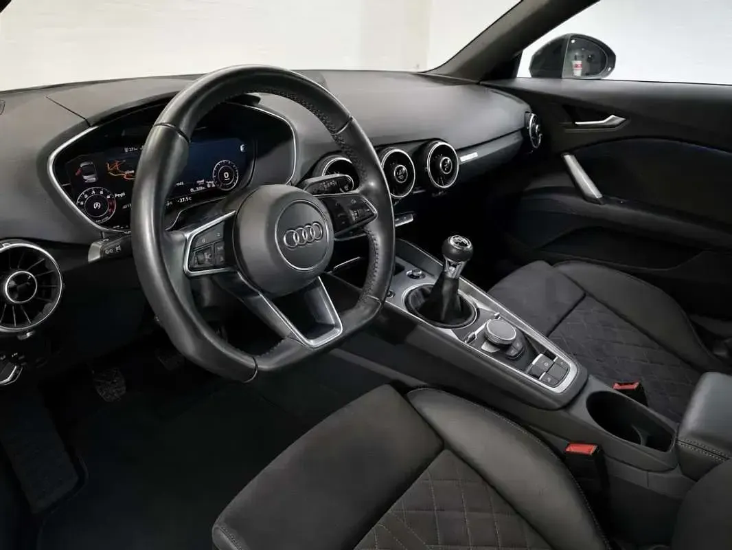 Usado Audi TT Premium 179 CV (131 kW) 2017 Negro Coupe