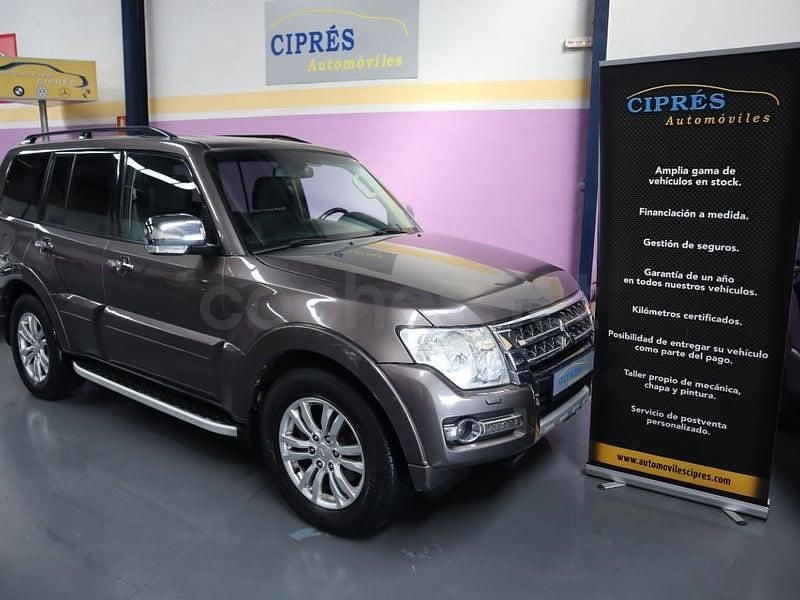 Usado Mitsubishi Montero 190 CV (139 kW) 2016 Marrón SUV