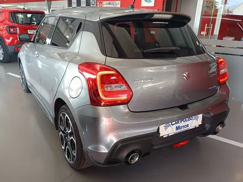 Usado Suzuki Swift Sport 129 CV (94 kW) 2020 Gris / plata Utilitario