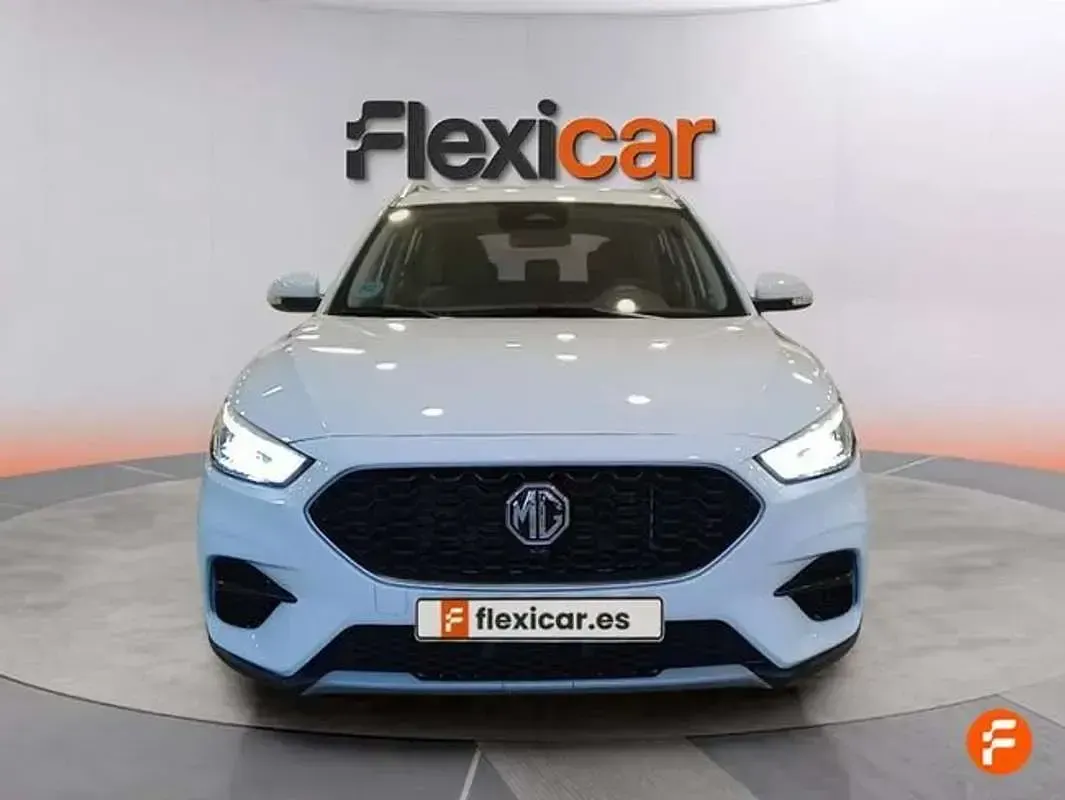 Usado MG ZS Comfort 116 CV (85 kW) 2025 Blanco SUV