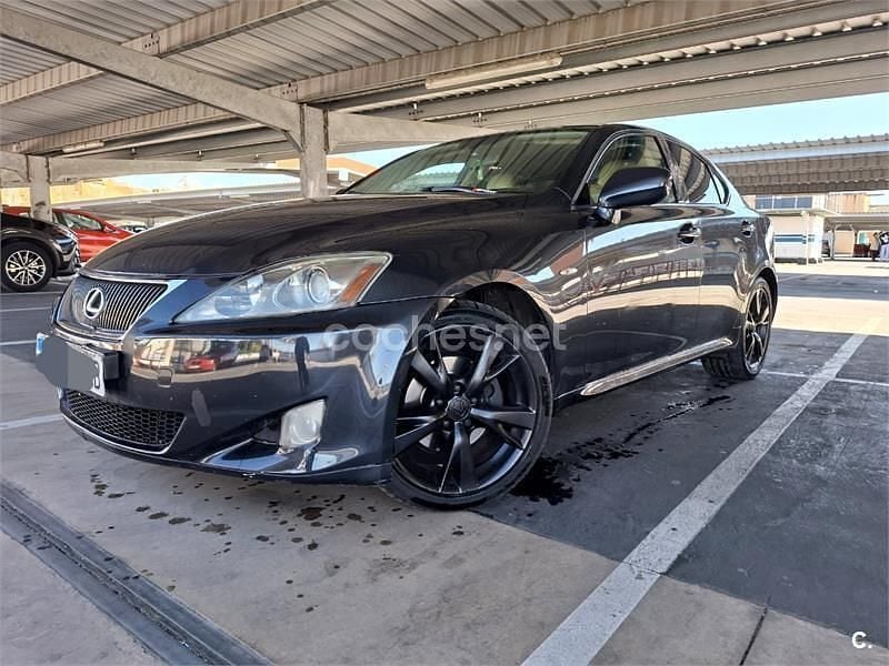 Usado Lexus IS220d 177 CV (130 kW) 2008 Gris / plata Berlina