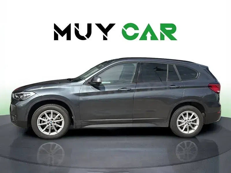 Usado BMW X1 Performance 116 CV (85 kW) 2021 Gris / plata SUV