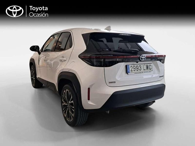 Usado Toyota Yaris Cross Style 116 CV (85 kW) 2022 Blanco SUV