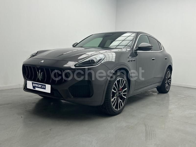 Gris / plata Usado 2022 Maserati Grecale GT SUV | 58.890 € (Precio justo) - Imagen 1/4