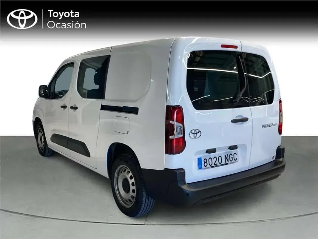 Usado Toyota Proace City City 102 CV (75 kW) 2025 Monovolumen