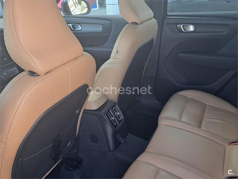 Usado Volvo XC40 Inscription 262 CV (192 kW) 2021 Blanco SUV