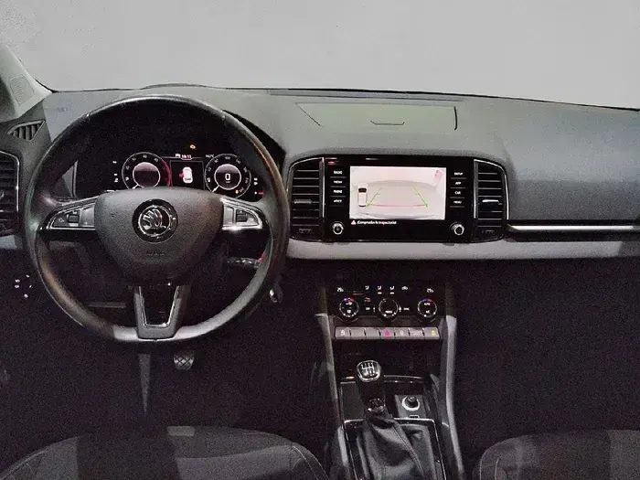 Usado Skoda Karoq Ambition 115 CV (84 kW) 2020 Blanco SUV