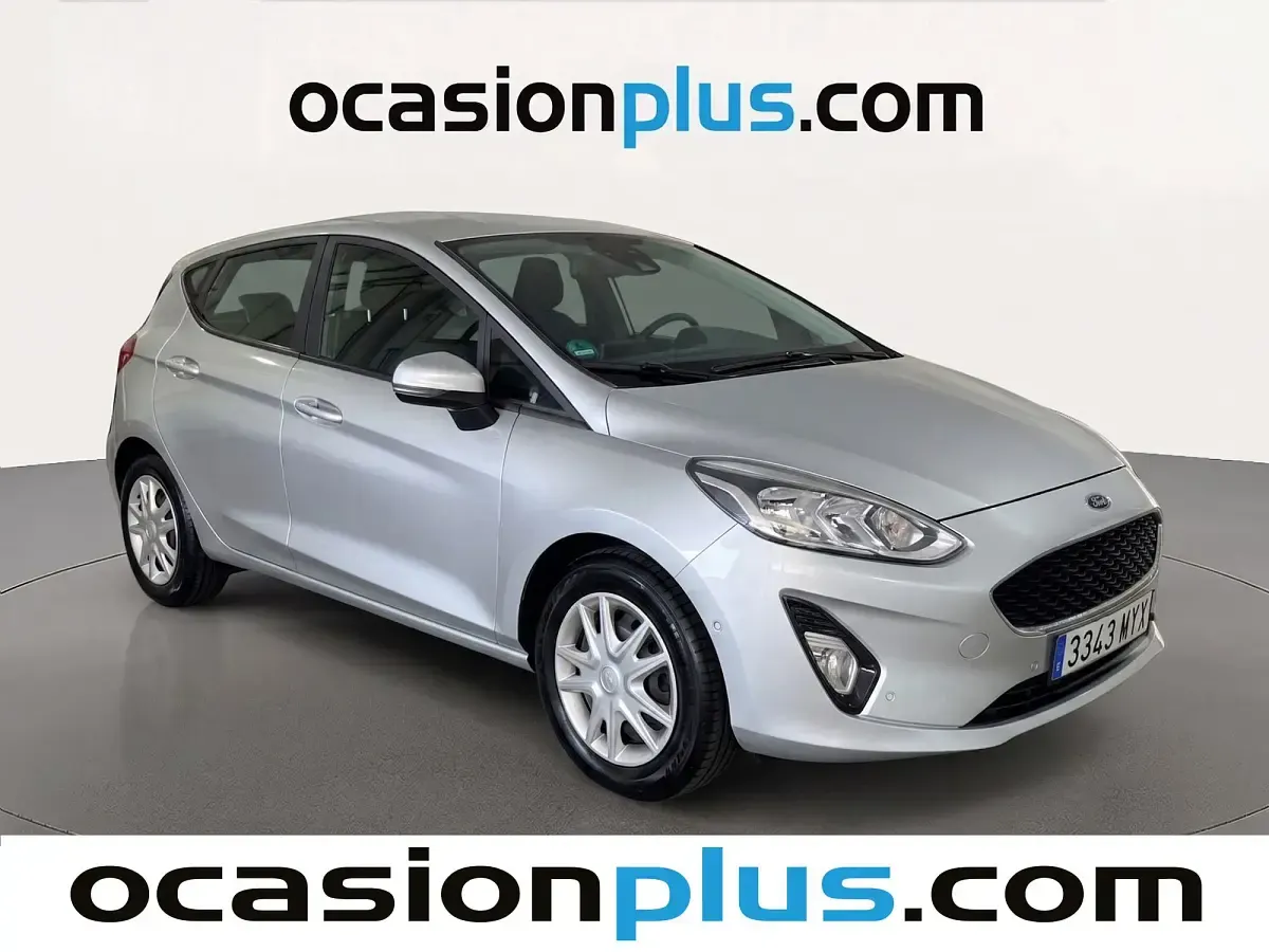 Usado Ford Fiesta Trend+ 101 CV (74 kW) 2019 Gris plata Utilitario