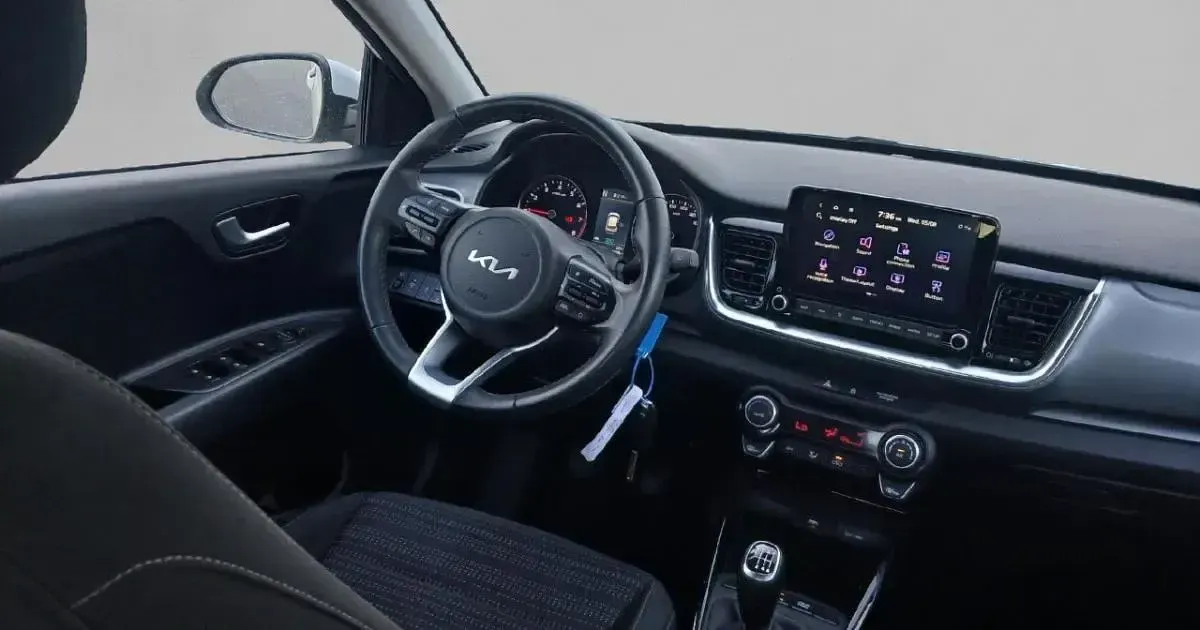 Usado Kia Stonic 100 CV (73 kW) 2022 SUV