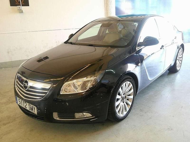 Negro Usado 2009 Opel Insignia Cosmo Berlina | 3820 € (Buen precio) - Imagen 1/4