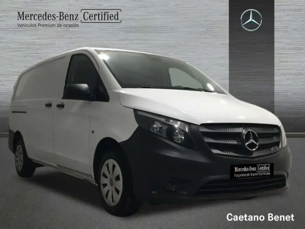 Usado Mercedes Vito 163 CV (119 kW) 2022 Blanco Van