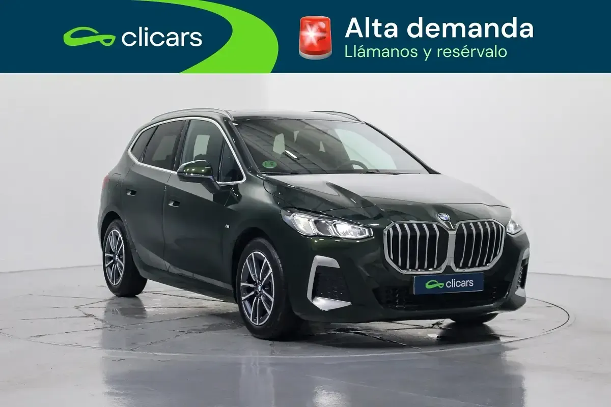 Usado BMW 218 Active Tourer 136 CV (100 kW) 2024 Verde Monovolumen