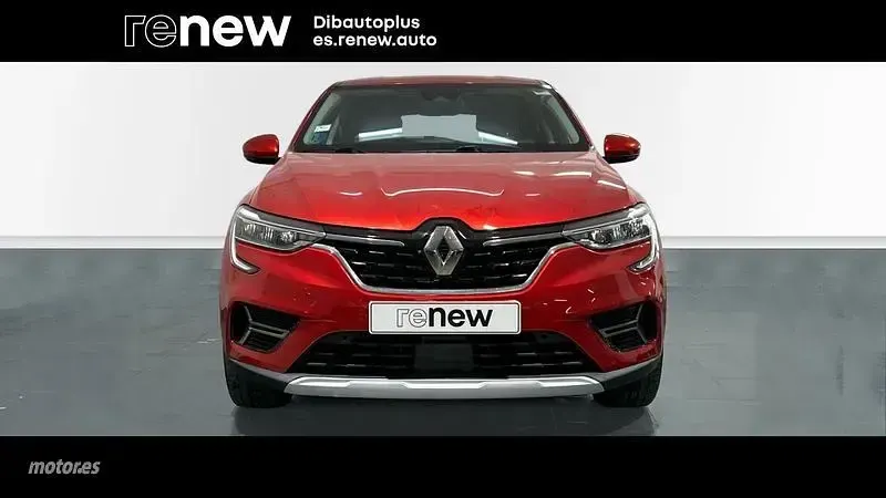 Usado Renault Arkana Techno 140 CV (102 kW) 2022 Rojo SUV