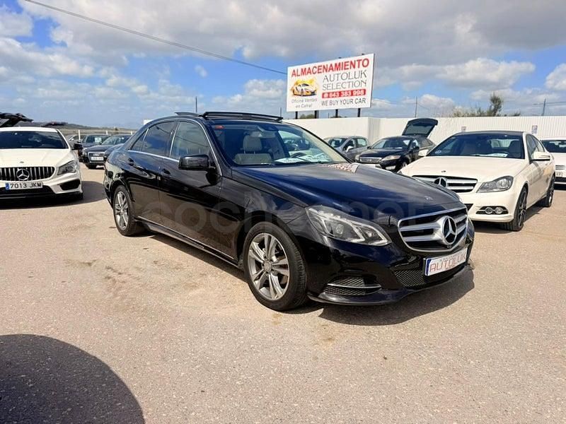 Usado Mercedes E220 Avantgarde 170 CV (125 kW) 2015 Negro Berlina