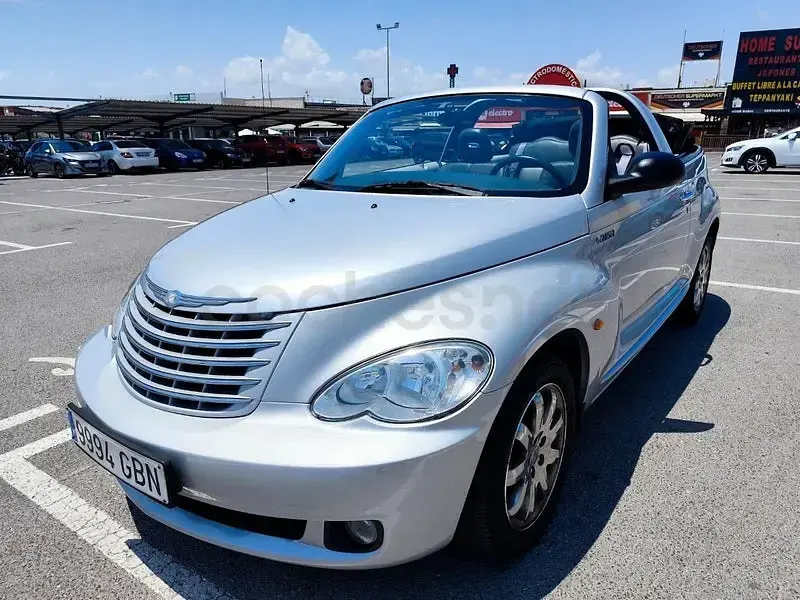 Usado Chrysler PT Cruiser Limited 143 CV (105 kW) 2006 Gris / plata Descapotable