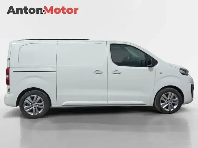 Usado Peugeot Expert Premium 145 CV (106 kW) 2022 Blanco Van