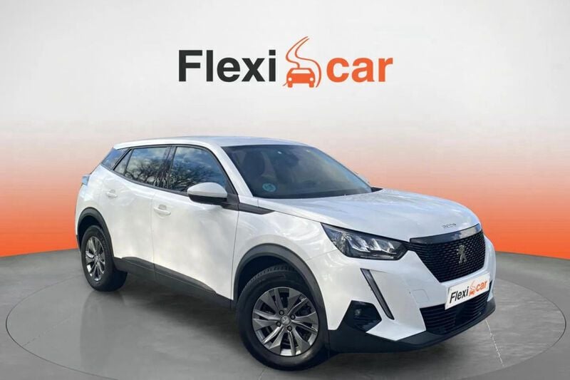 Usado Peugeot 2008 Active 100 CV (73 kW) 2020 Blanco SUV